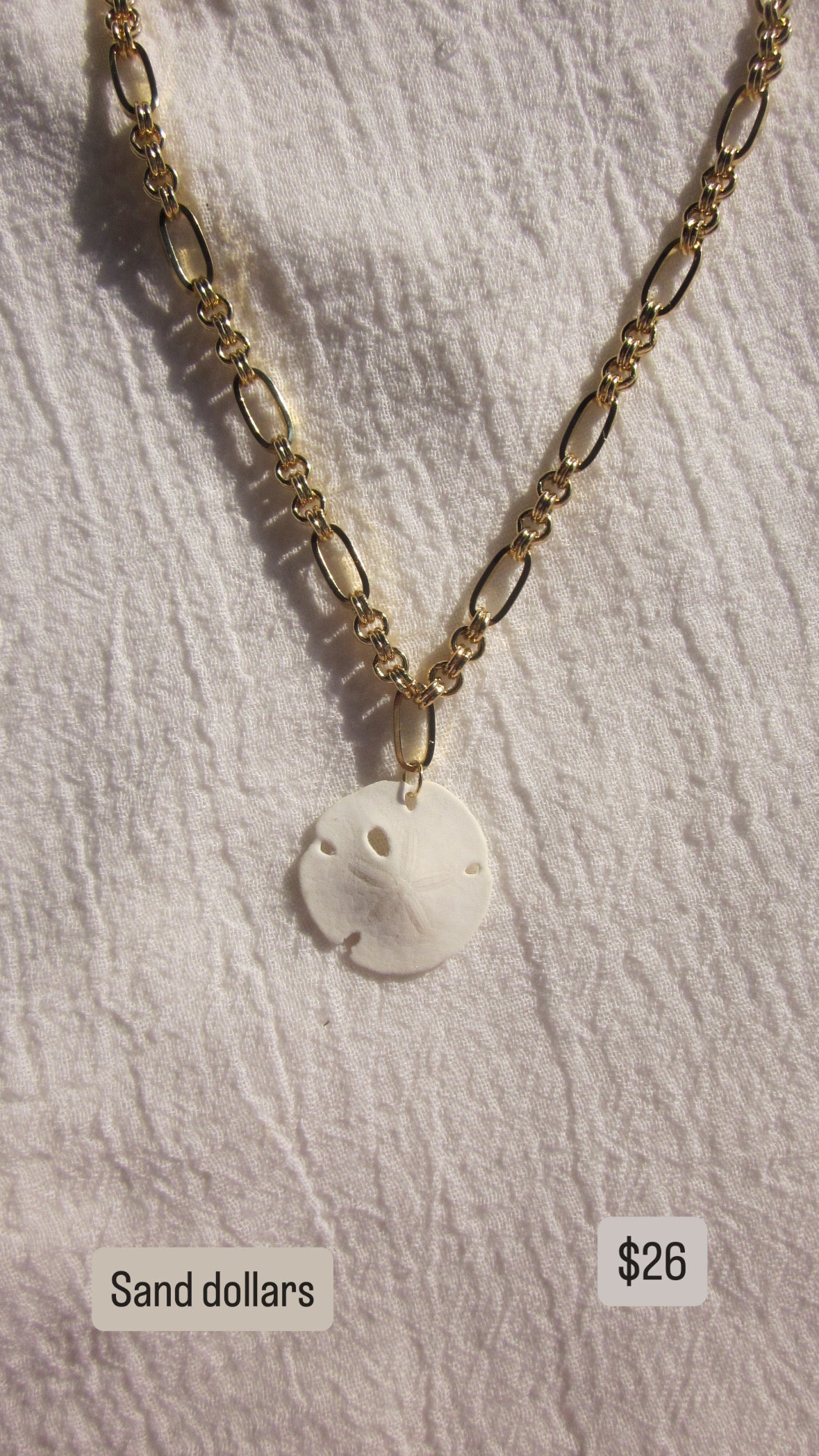 Sand dollars necklace