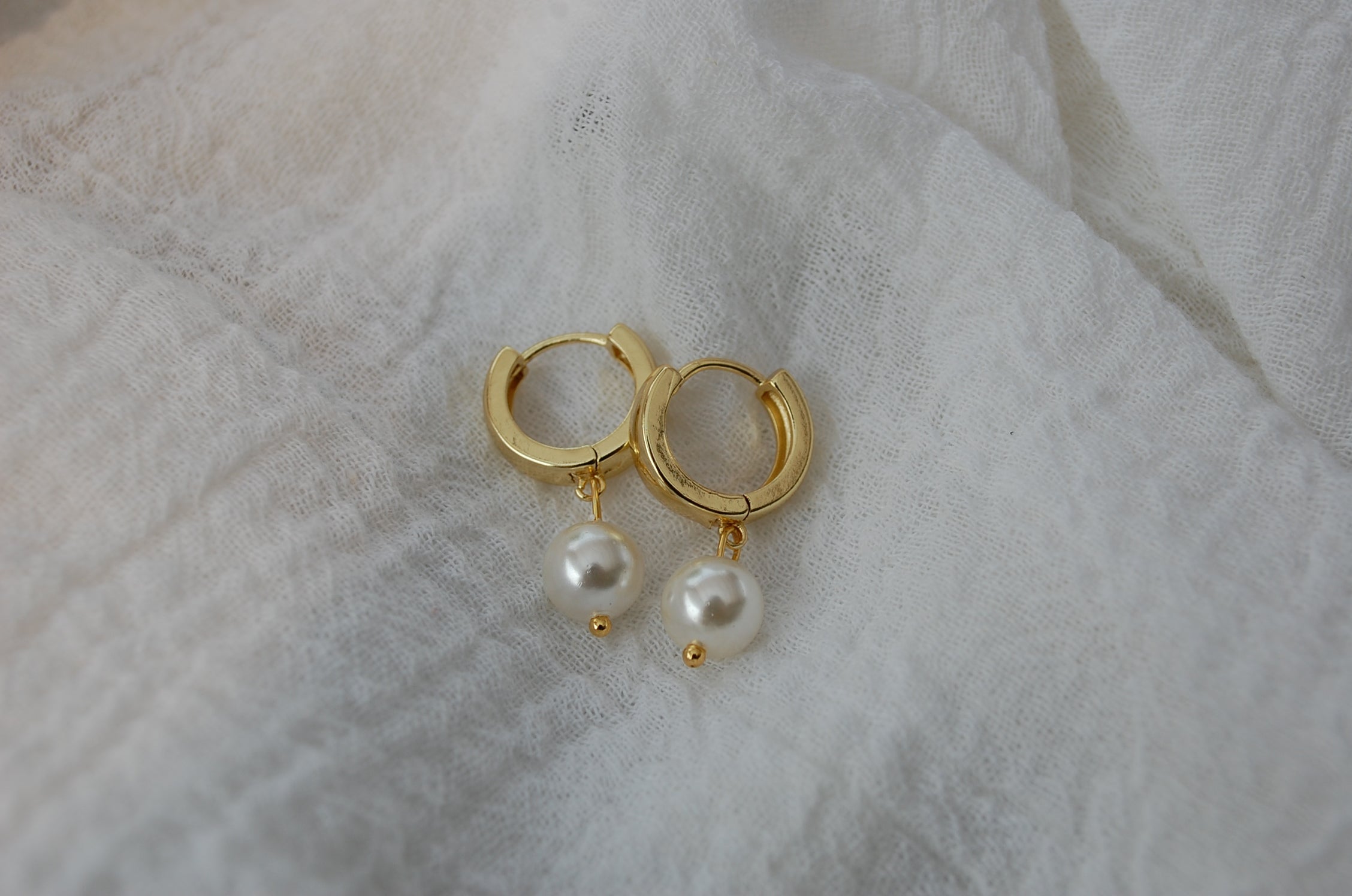 Susannah's Pearl Earrings