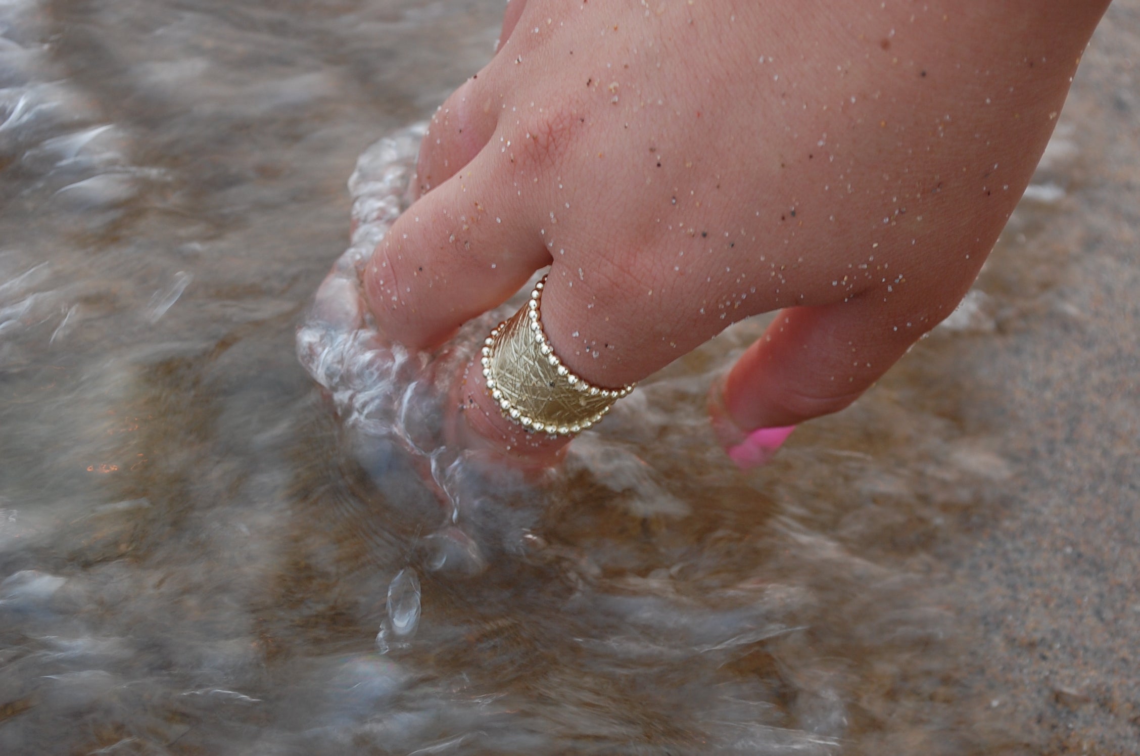 textured large band ring