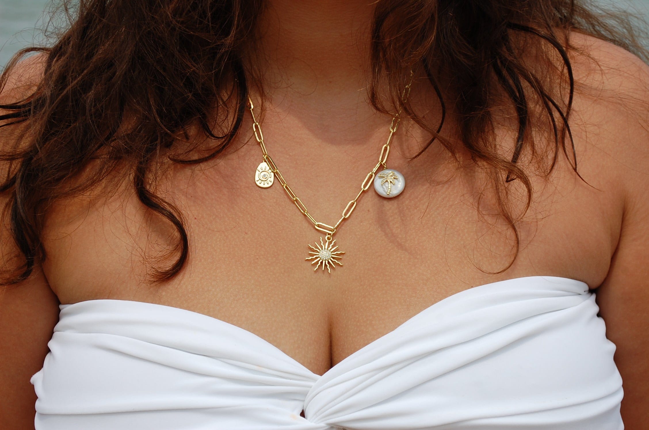 sun & sand necklace